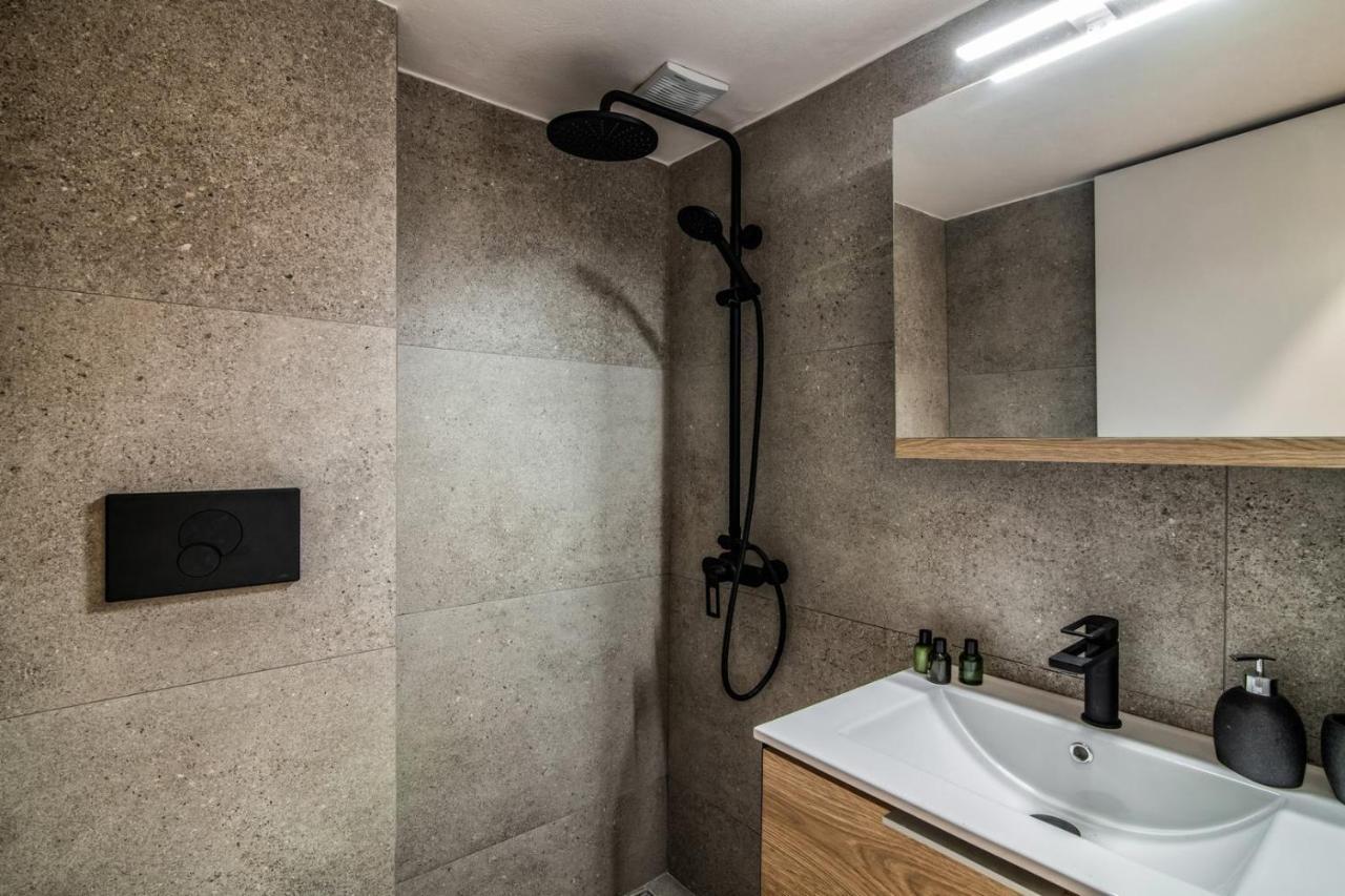The Big Little One. Stylish & Convenient Apartment Ираклион Экстерьер фото