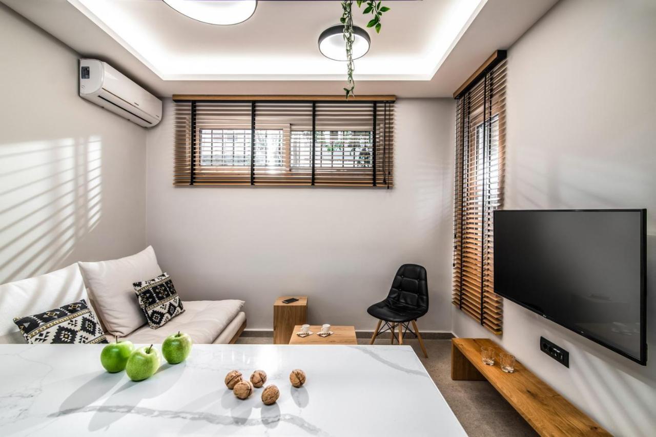The Big Little One. Stylish & Convenient Apartment Ираклион Экстерьер фото